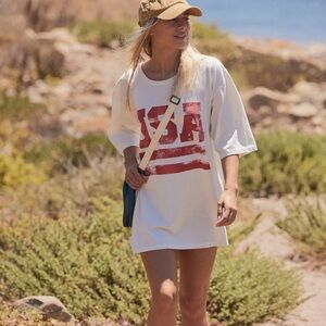 Free People Original Retrobrand USA BF tee size M EUC